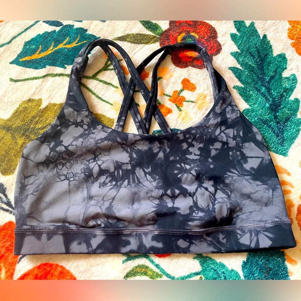 Lululemon Energy Bra // A - C Cup // EUC // Sports Bra // Strappy // Tie Dye